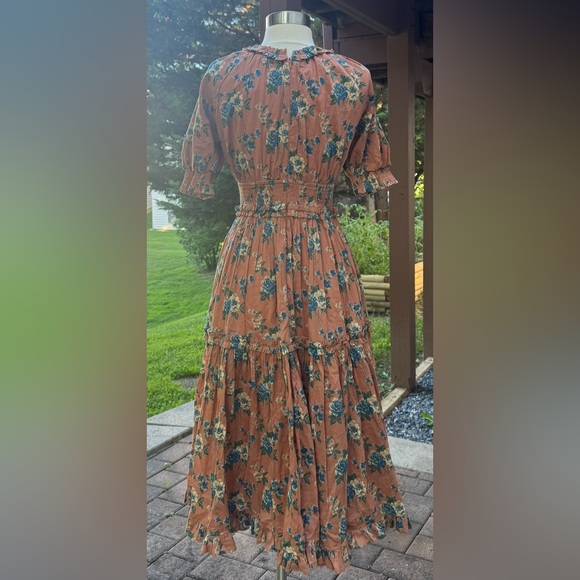 New Ivy City Co. Elena Floral Midi Dress Size Small - Picture 2 of 4